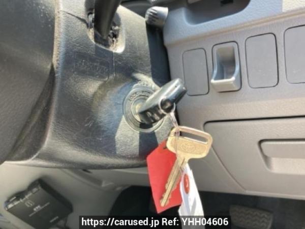 Used 2005 AT toyota noah AZR60G Image[28]