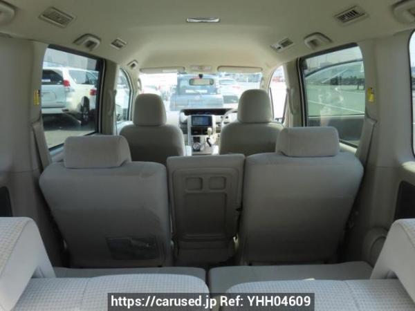 Used 2009 AT toyota noah ZRR70G Image[22]