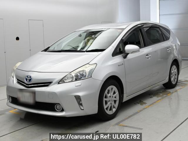 Buy Used 2012 Toyota Prius alpha ZVW41W (UL00E782) - Carused.jp