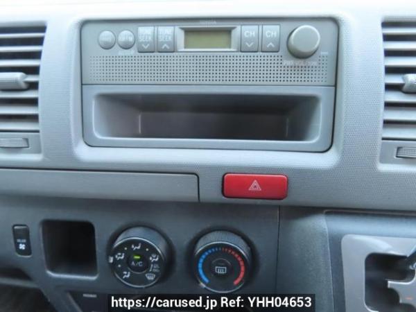 Used 2005 AT toyota hiace-van KDH205K Image[32]