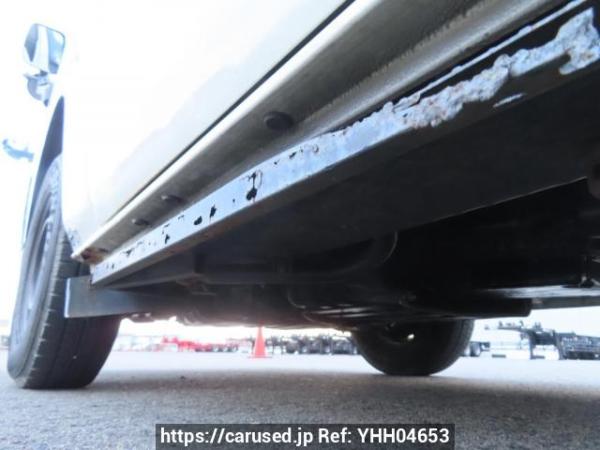 Used 2005 AT toyota hiace-van KDH205K Image[42]