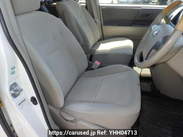 Used 2010 AT toyota noah ZRR70G Image[11]