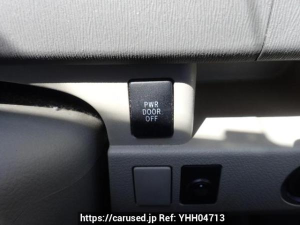 Used 2010 AT toyota noah ZRR70G Image[27]