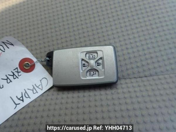 Used 2010 AT toyota noah ZRR70G Image[28]