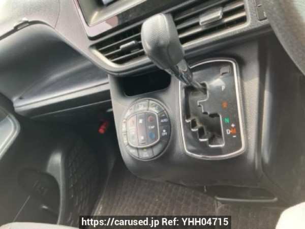 Used 2016 AT toyota noah ZRR80G Image[25]