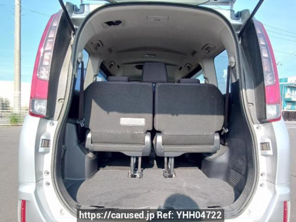 Used 2015 AT toyota noah ZRR80G Image[8]