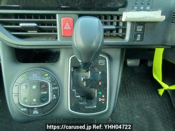 Used 2015 AT toyota noah ZRR80G Image[26]