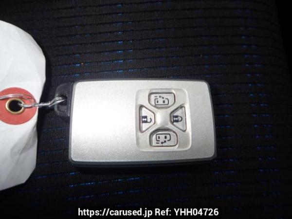 Used 2010 AT toyota voxy ZRR70W Image[26]