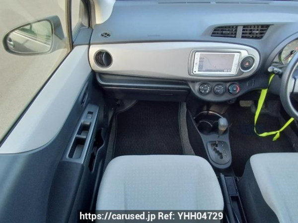 Used 2013 AT toyota vitz KSP130 Image[18]