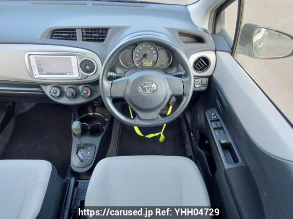 Used 2013 AT toyota vitz KSP130 Image[19]