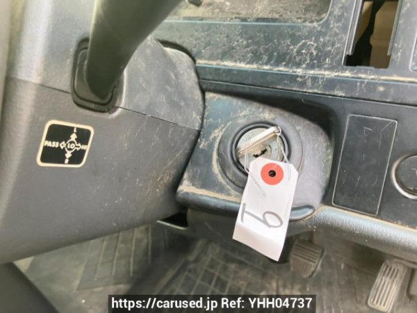Used 2004 AT toyota hiace-van TRH112V Image[16]