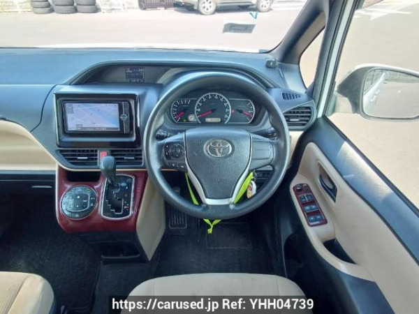 Used 2014 AT toyota noah ZRR85G Image[20]