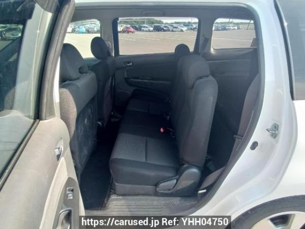 Used 2005 AT toyota wish ZNE10G Image[15]
