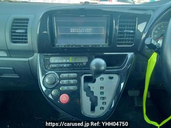Used 2005 AT toyota wish ZNE10G Image[22]