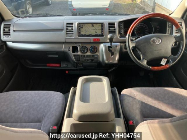 Used 2006 AT toyota regiusace-van KDH200V Image[13]
