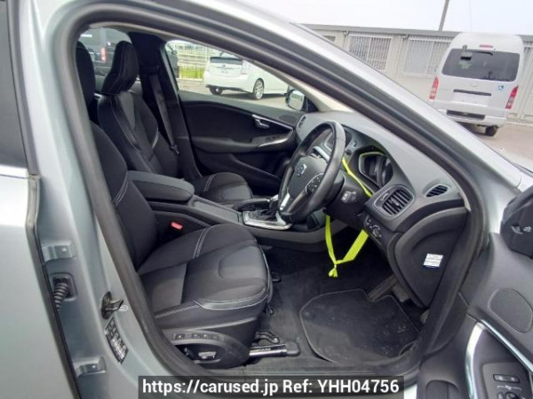 Used 2013 AT volvo v40 MB4164T Image[11]