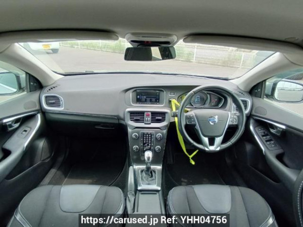 Used 2013 AT volvo v40 MB4164T Image[15]