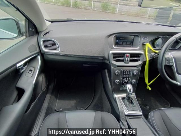 Used 2013 AT volvo v40 MB4164T Image[16]