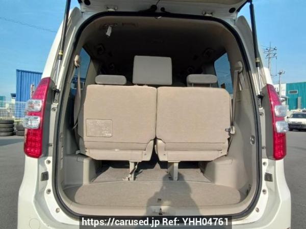 Used 2010 AT toyota noah ZRR70G Image[8]