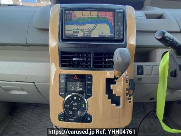 Used 2010 AT toyota noah ZRR70G Image[19]