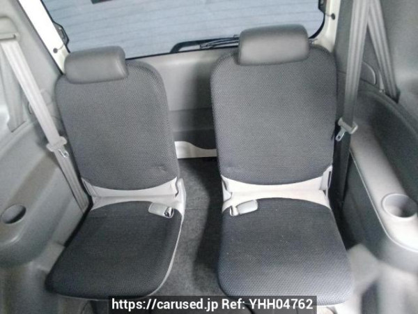 Used 2005 AT toyota sienta NCP81G Image[16]