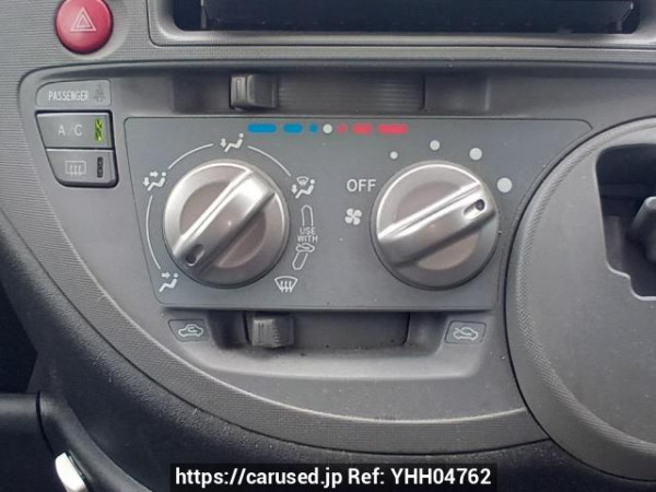 Used 2005 AT toyota sienta NCP81G Image[22]