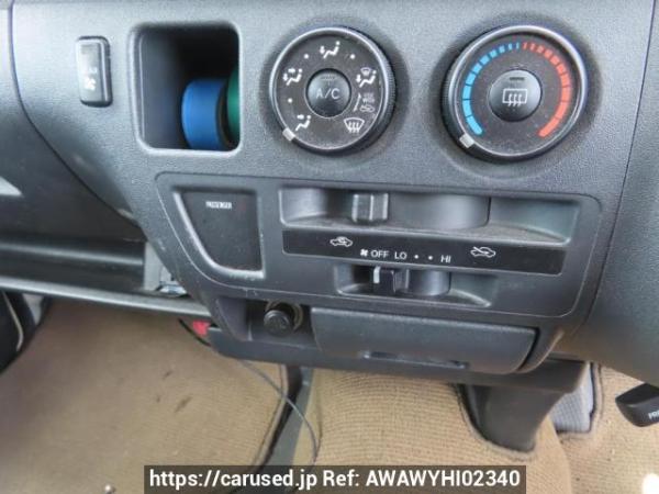 Used 2006 AT toyota hiace-van TRH200V Image[27]