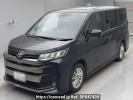 Toyota Noah ZWR90W