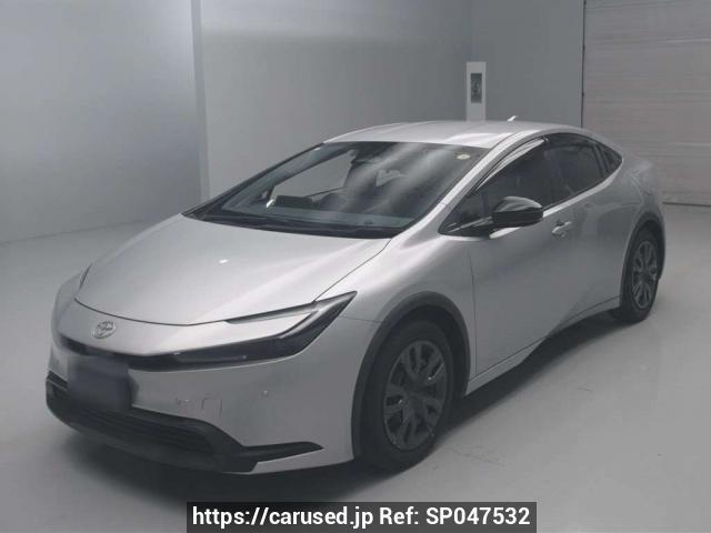 2023 Toyota Prius ZVW60