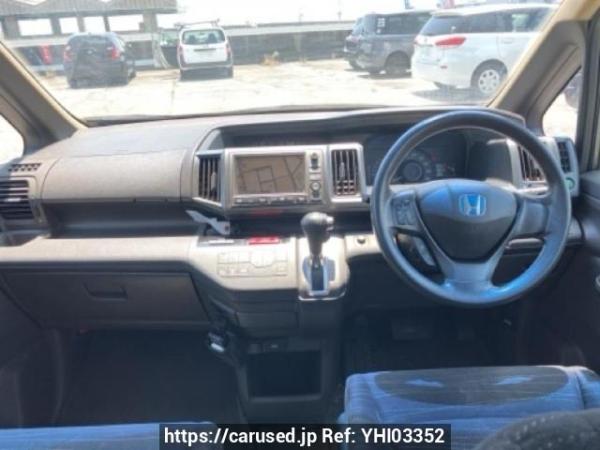 Used 2009 AT honda step-wgn RK1 Image[16]