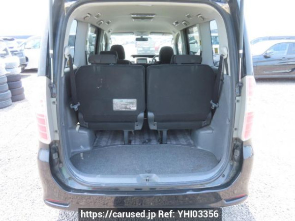 Used 2009 AT toyota noah ZRR70W Image[8]