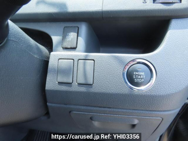 Used 2009 AT toyota noah ZRR70W Image[31]