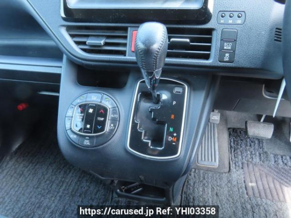 Used 2015 AT toyota noah ZRR85W Image[28]
