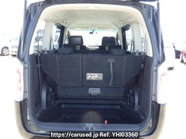Used 2010 AT honda step-wgn RK1 Image[8]