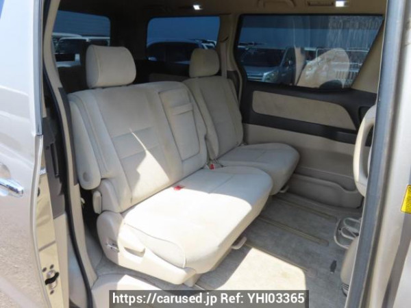 Used 2005 AT toyota alphard ANH10W Image[17]
