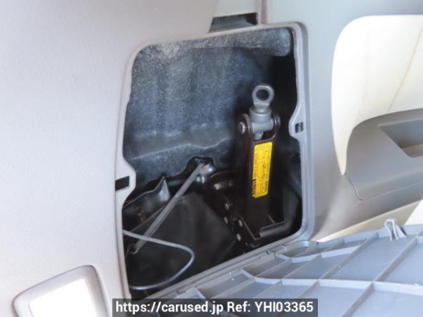 Used 2005 AT toyota alphard ANH10W Image[48]