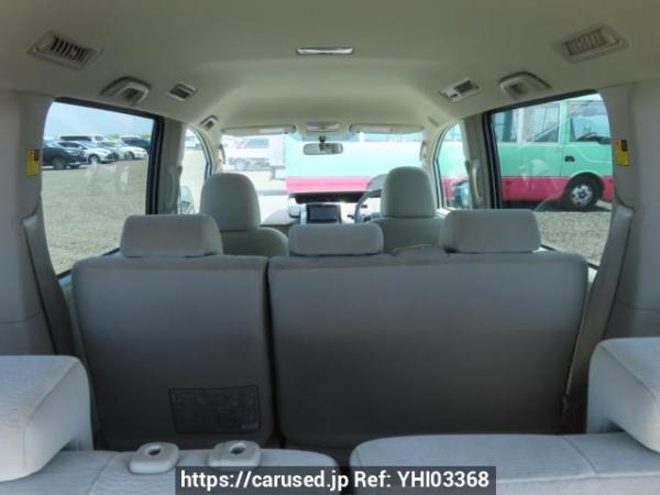 Used 2010 AT toyota noah ZRR70G Image[9]