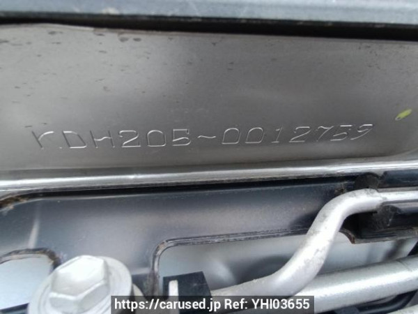 Used 2005 AT toyota regiusace-van KDH205V Image[11]