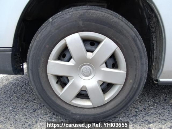Used 2005 AT toyota regiusace-van KDH205V Image[26]