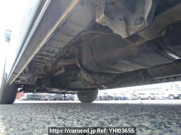 Used 2005 AT toyota regiusace-van KDH205V Image[31]