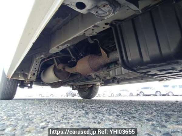 Used 2005 AT toyota regiusace-van KDH205V Image[33]