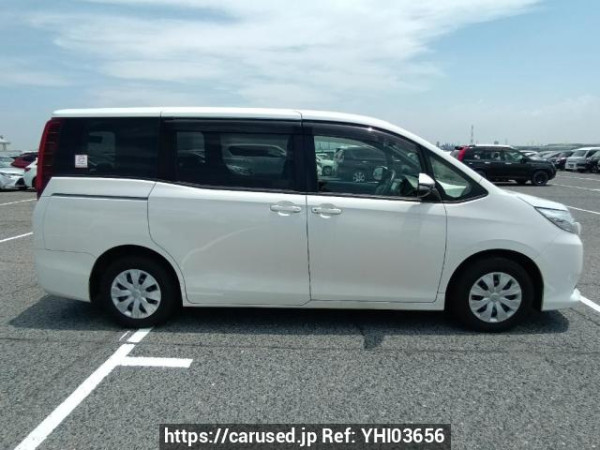 Used 2015 AT toyota noah ZRR80G Image[7]
