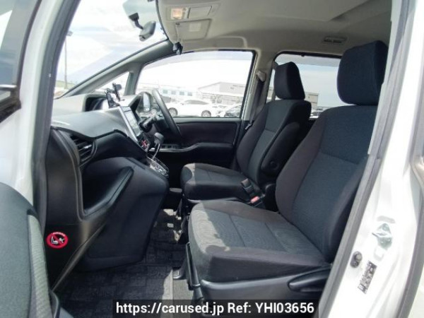 Used 2015 AT toyota noah ZRR80G Image[13]