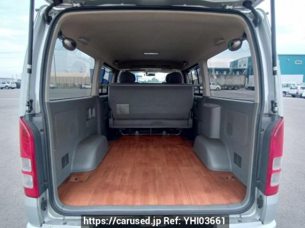 Used 2005 AT toyota regiusace-van KDH205V Image[8]