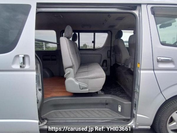 Used 2005 AT toyota regiusace-van KDH205V Image[14]