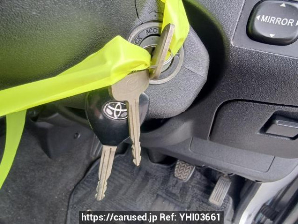 Used 2005 AT toyota regiusace-van KDH205V Image[25]