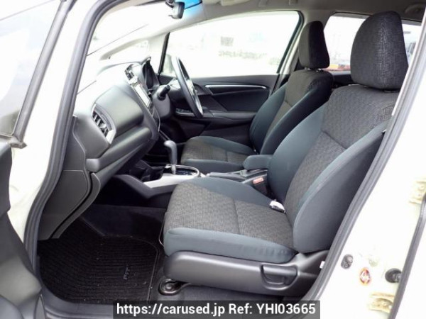 Used 2015 AT honda fit GK3 Image[14]