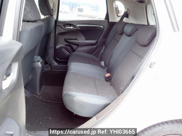 Used 2015 AT honda fit GK3 Image[16]
