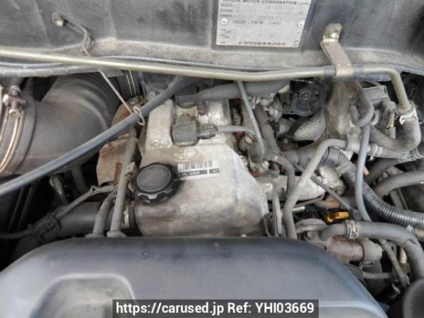 Used 2001 AT toyota hiace-regius RCH47W Image[9]
