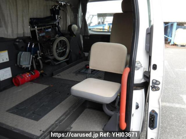 Used 2004 AT nissan caravan-bus DWGE25 Image[19]